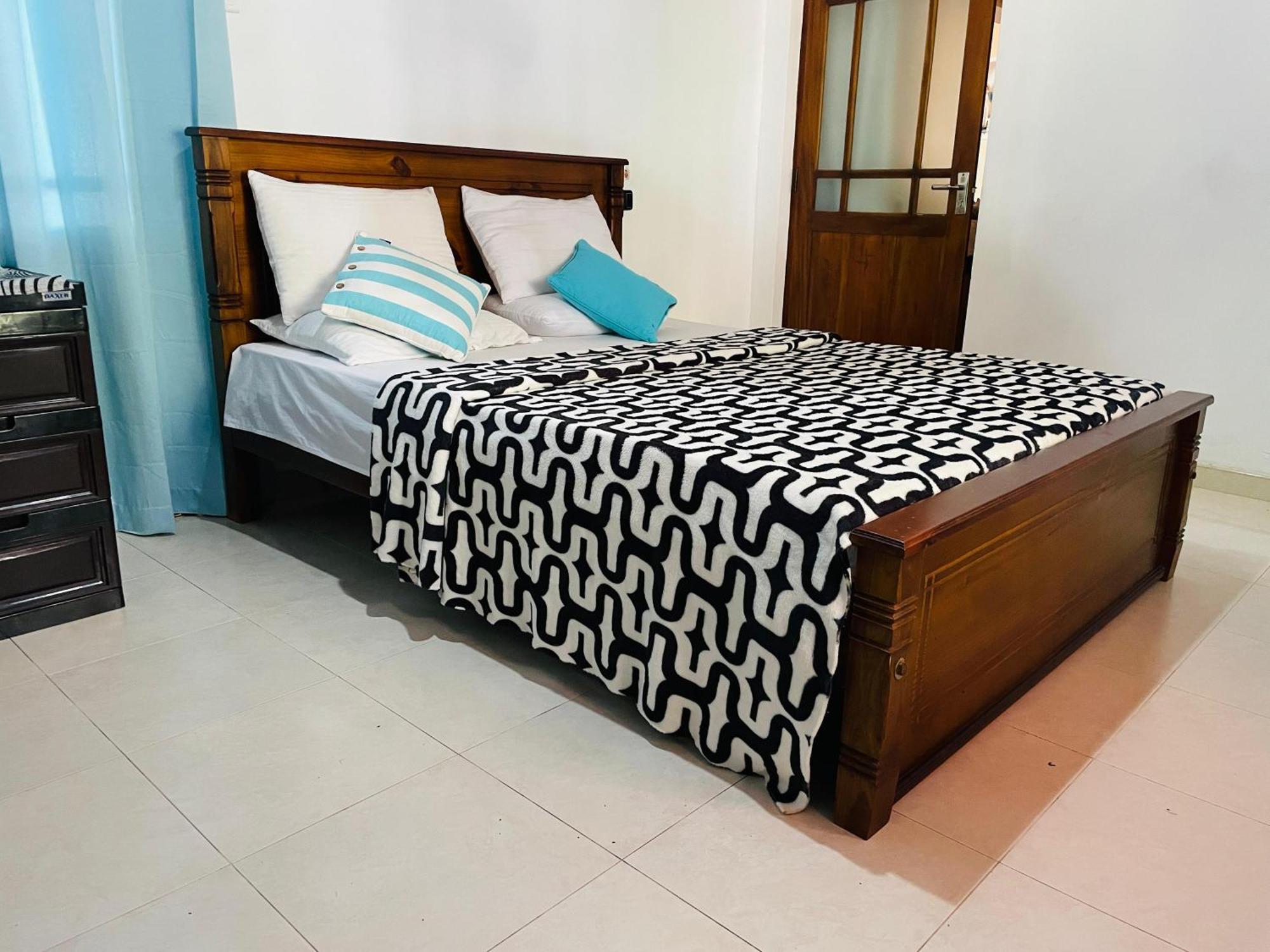 Unique Villa كاندي المظهر الخارجي الصورة
